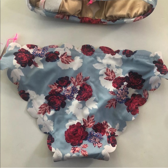 Vanilla Beach Bikini Swim Top Bottoms Set Roses - Picture 8 of 9